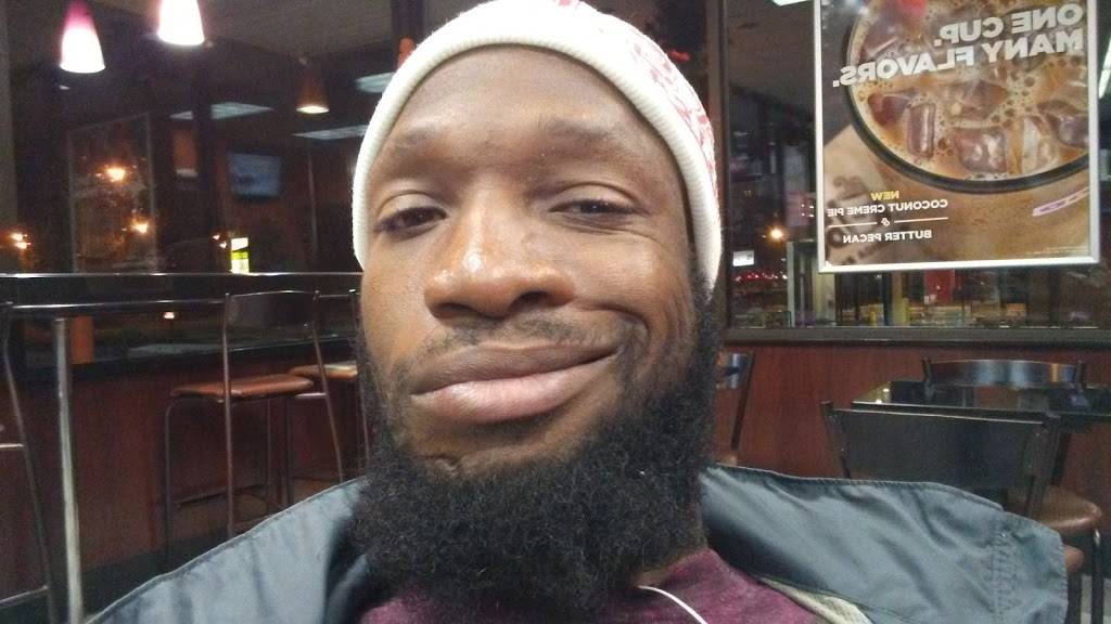 Dunkin | cafe | 6017 N Broad St, Philadelphia, PA 19141, USA | 2154242962 OR +1 215-424-2962