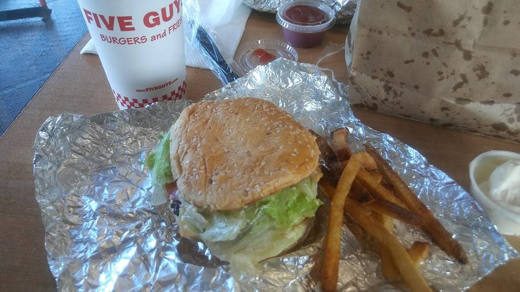 Five Guys | meal takeaway | 2532 W Indiantown Rd, Jupiter, FL 33458, USA | 5617456680 OR +1 561-745-6680