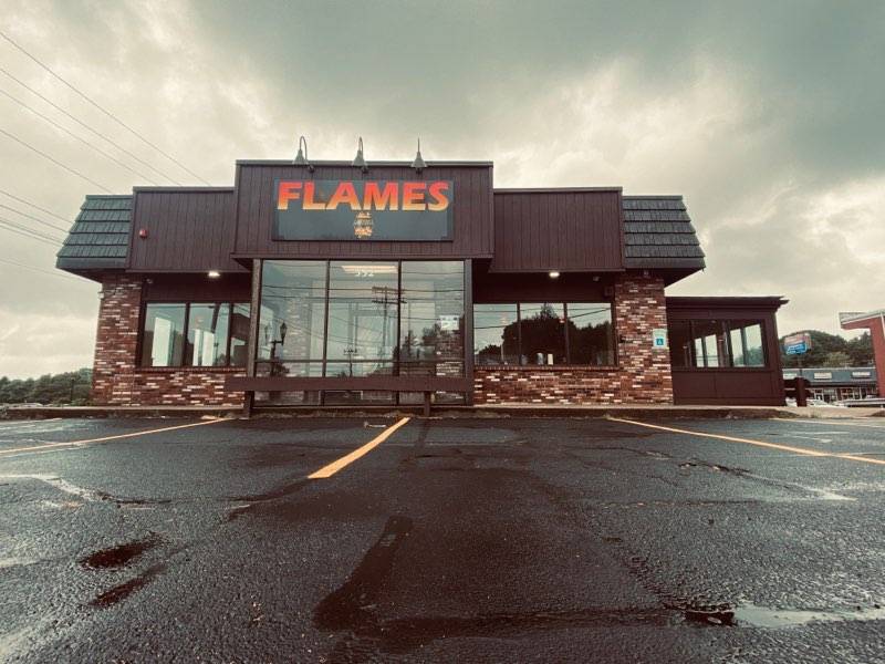 Flames Restaurant | restaurant | 332 N Main St, Randolph, MA 02368, USA | 7818850787 OR +1 781-885-0787