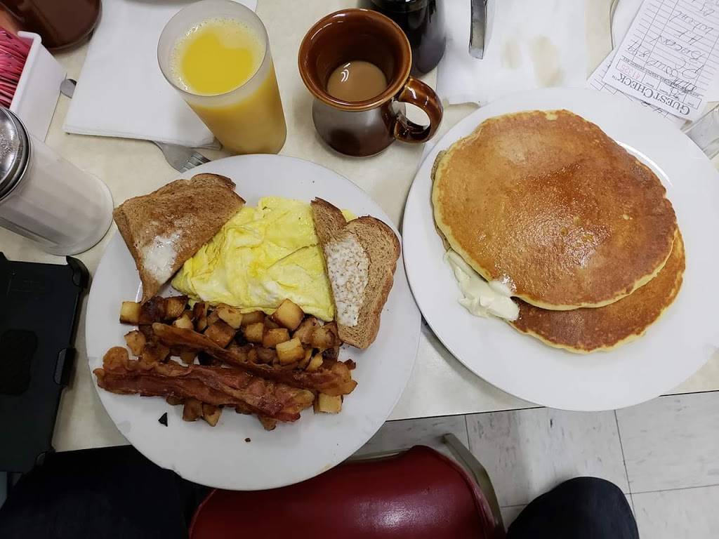 Murphys Pop Shop | restaurant | 78 Island Pond Rd, Springfield, MA 01118, USA | 4137347950 OR +1 413-734-7950