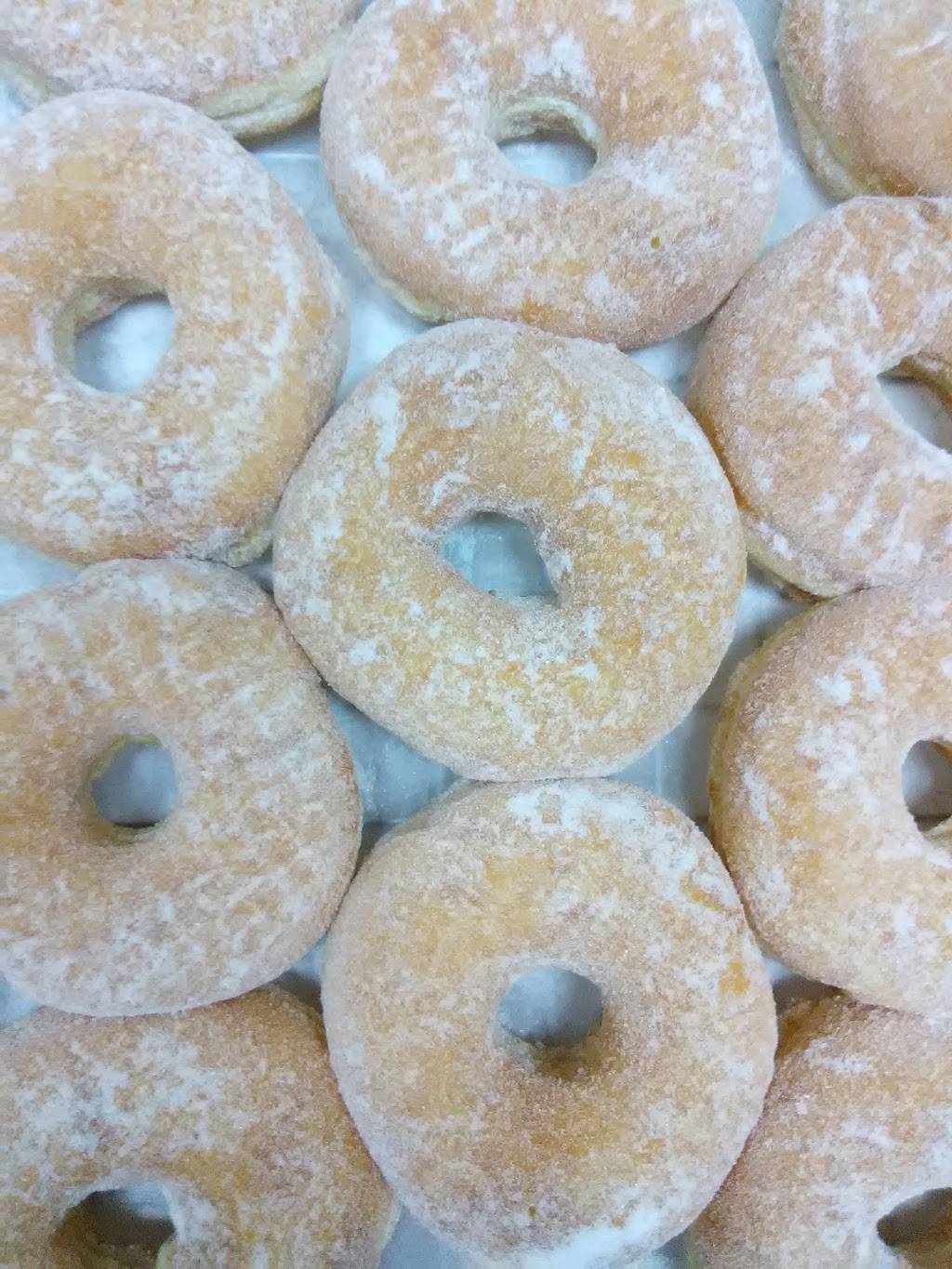 Sunny Donuts | bakery | 724 Highland Ave # A, National City, CA 91950, USA | 6194773222 OR +1 619-477-3222