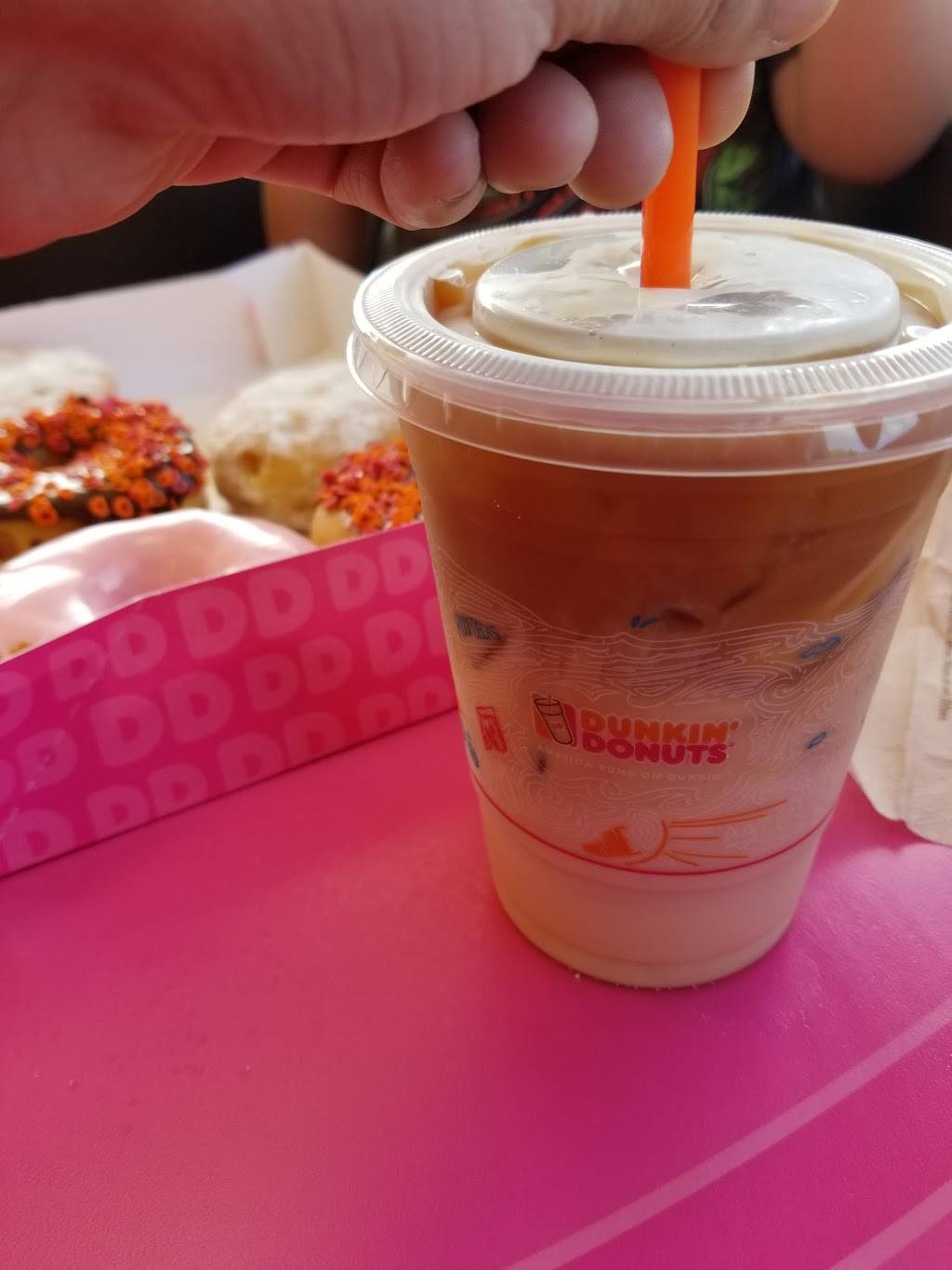 Dunkin | bakery | 18099 S Dixie Hwy, Miami, FL 33157, USA | 3052538241 OR +1 305-253-8241