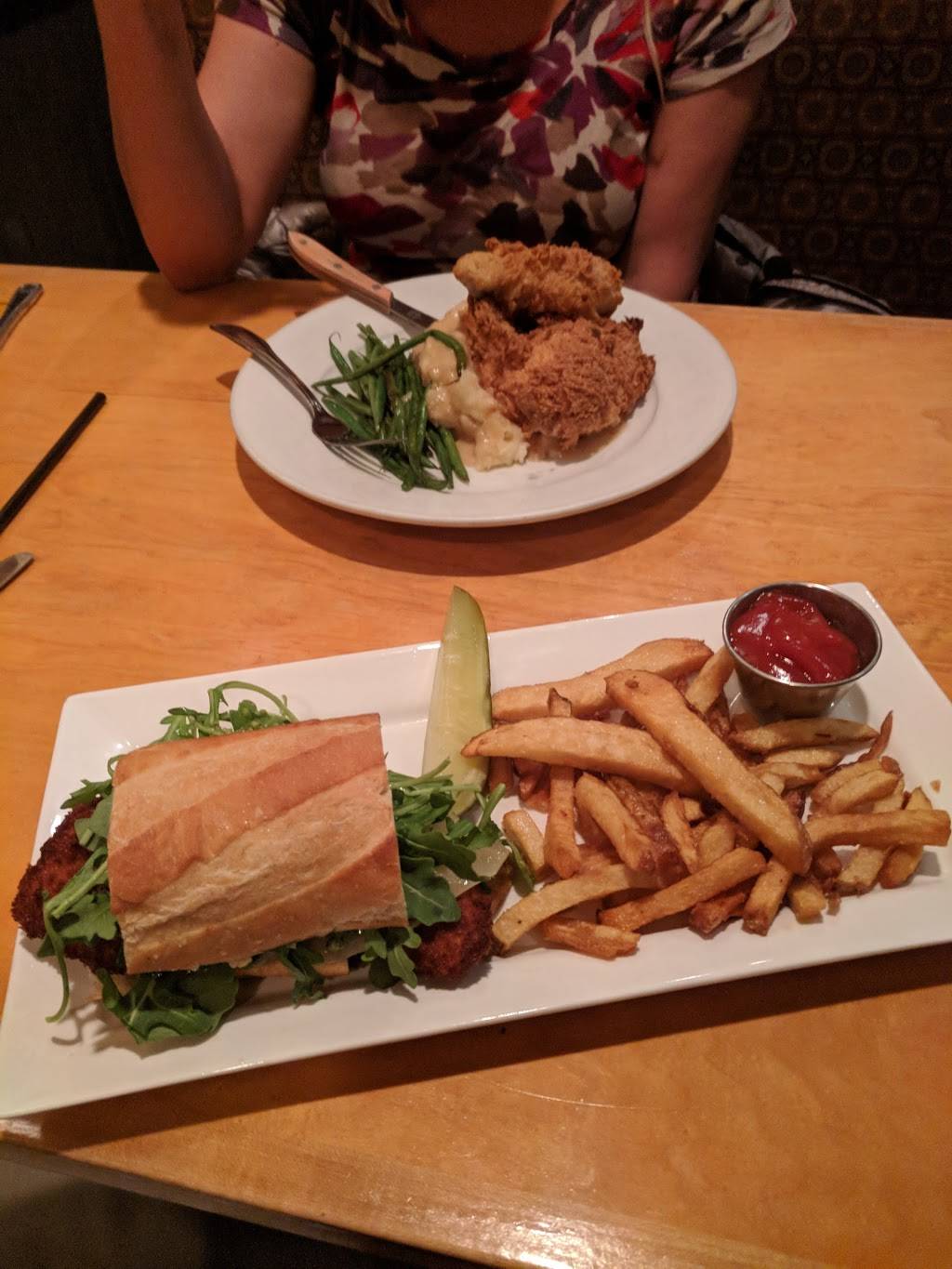 Sand Point Grill | restaurant | 5412 Sand Point Way NE, Seattle, WA 98105, USA | 2067291303 OR +1 206-729-1303