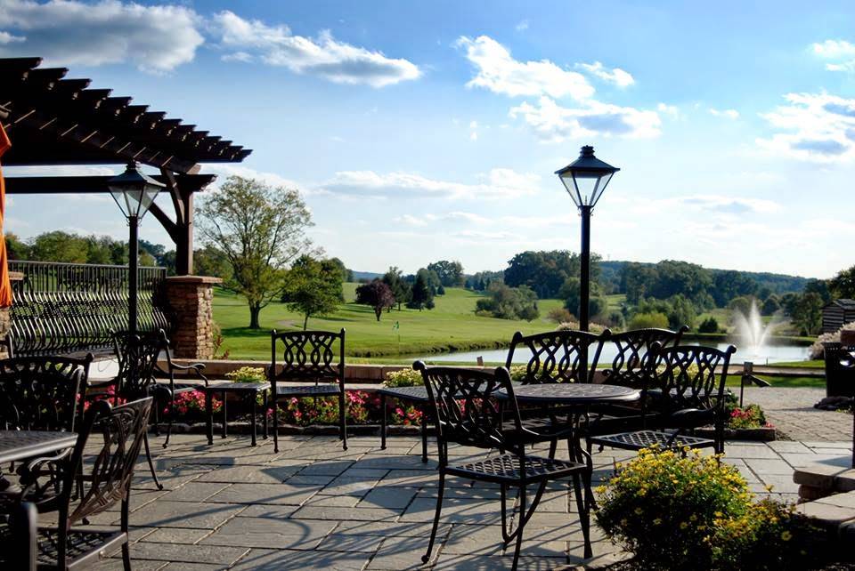 Knickers Pub | restaurant | 2700 Mt Rose Ave, York, PA 17402, USA | 7177550123 OR +1 717-755-0123