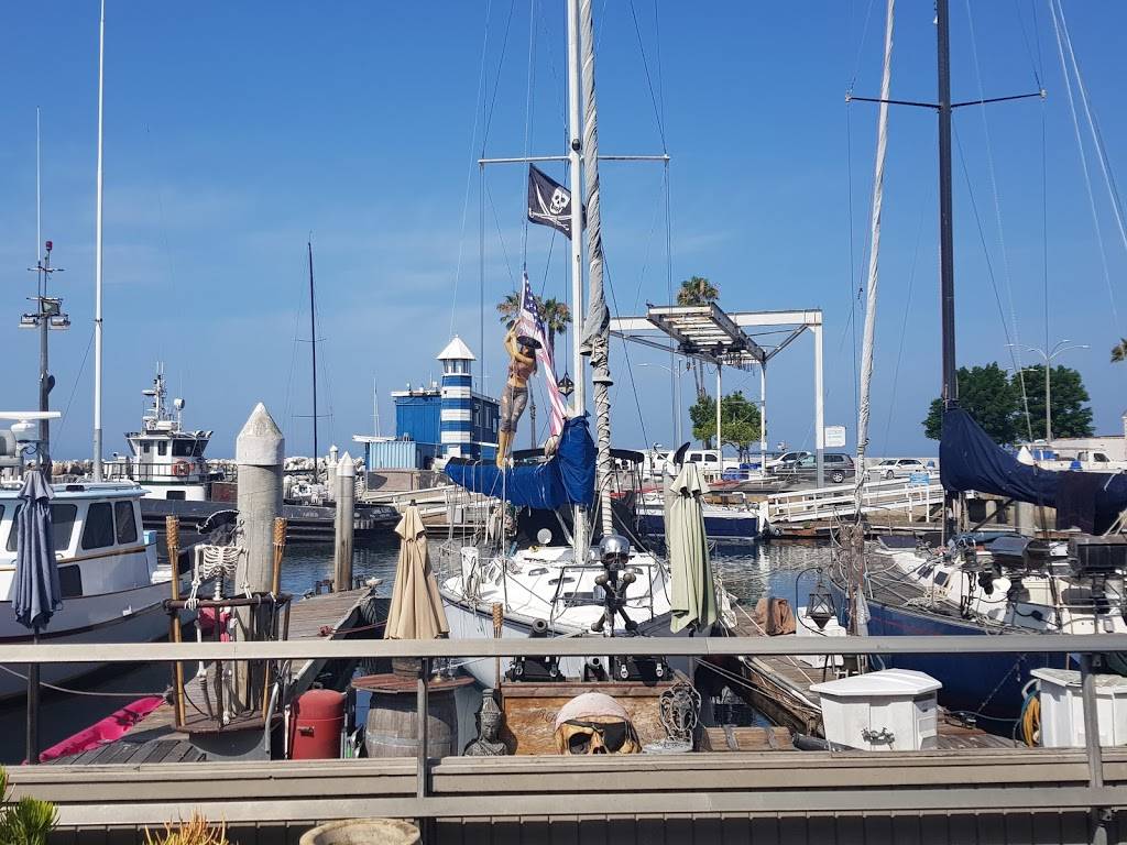 Pollys on the Pier | cafe | 160 International Boardwalk, Redondo Beach, CA 90277, USA | 3103183736 OR +1 310-318-3736