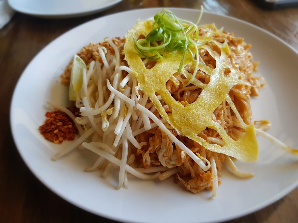 Thudsuan Kitchen and Bar | restaurant | 1818 E Madison St, Seattle, WA 98122, USA | 2065564849 OR +1 206-556-4849