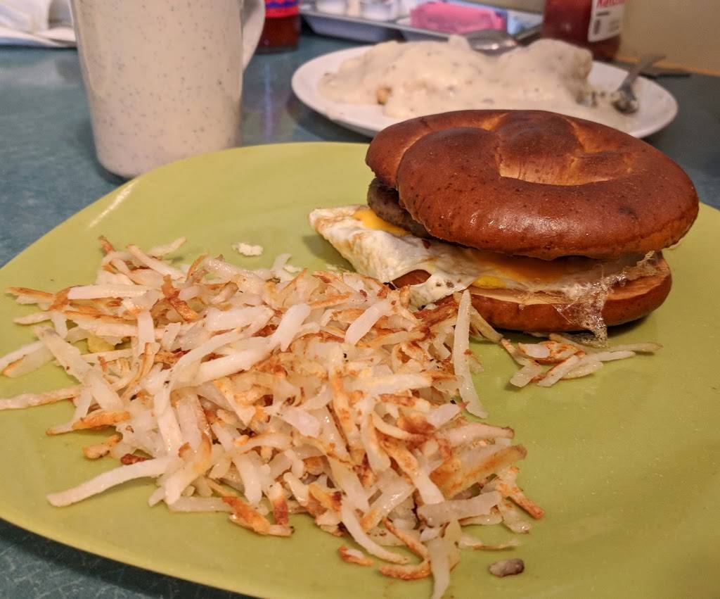 Horsts Little Bakery Haus Downtown | restaurant | 843 W Main St, Madison, IN 47250, USA | 8122742051 OR +1 812-274-2051