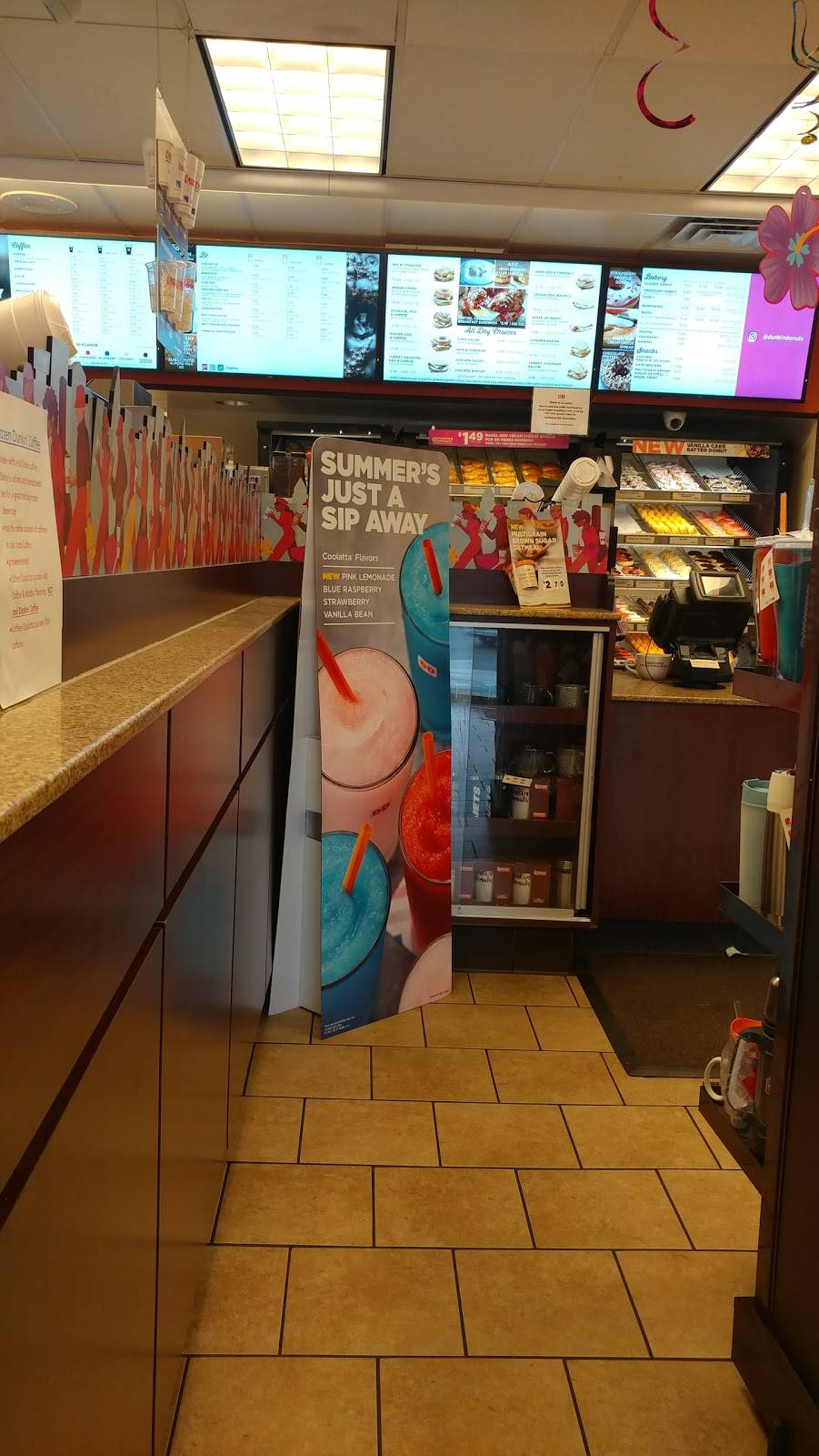 Dunkin Donuts | cafe | 705 Old Country Rd, Westbury, NY 11590, USA | 5162809041 OR +1 516-280-9041