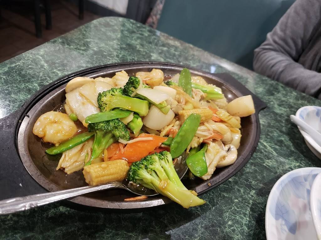 Mandarin Garden Chinese Restaurant | restaurant | 2502 Lake Tahoe Blvd, South Lake Tahoe, CA 96150, USA | 5305448885 OR +1 530-544-8885