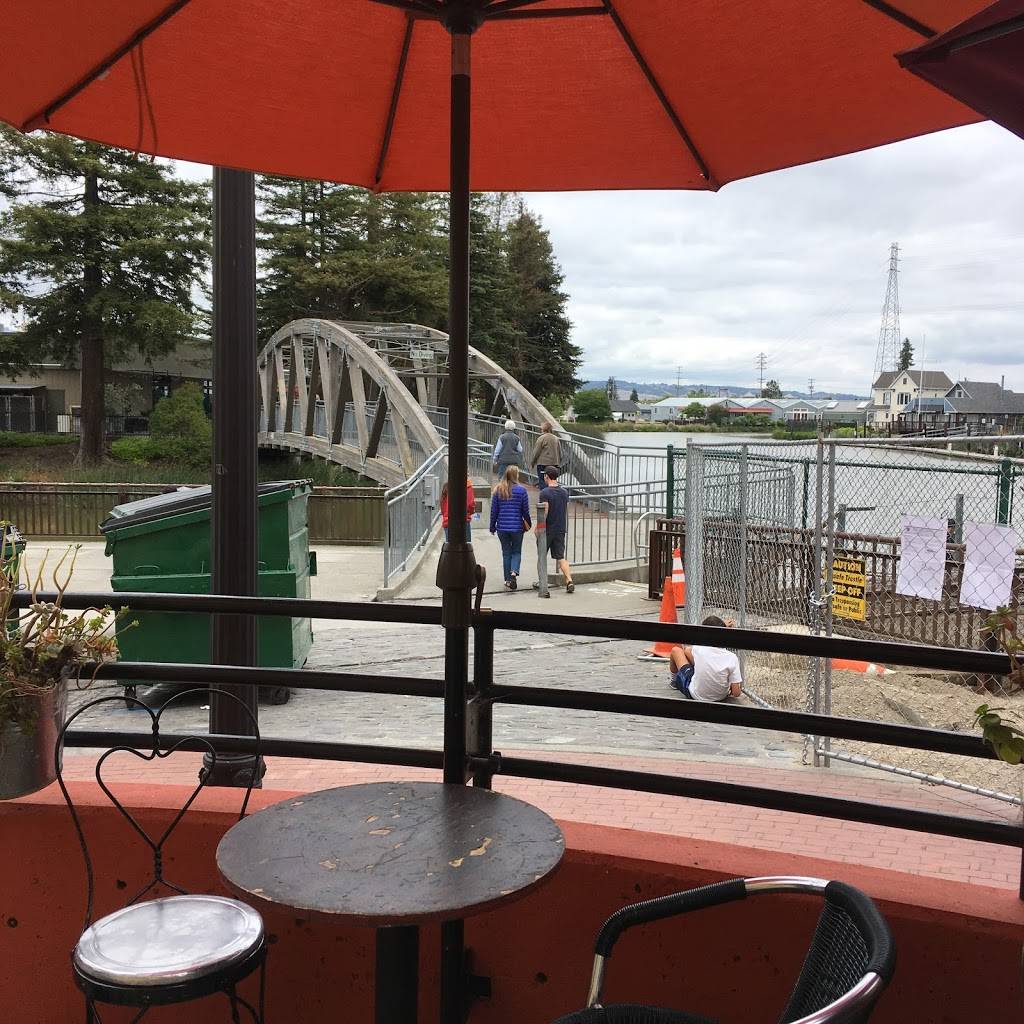 Water Street Bistro | restaurant | 100 Petaluma Blvd N, Petaluma, CA 94952, USA | 7077639563 OR +1 707-763-9563