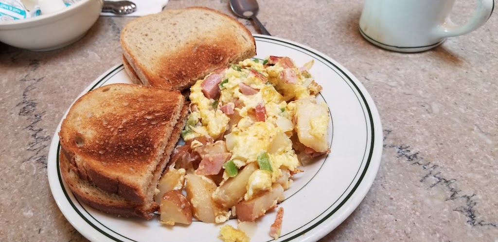 Dans Diner Breakfast and Lunch | restaurant | 1005 NY-203, Chatham, NY 12037, USA | 5183923267 OR +1 518-392-3267