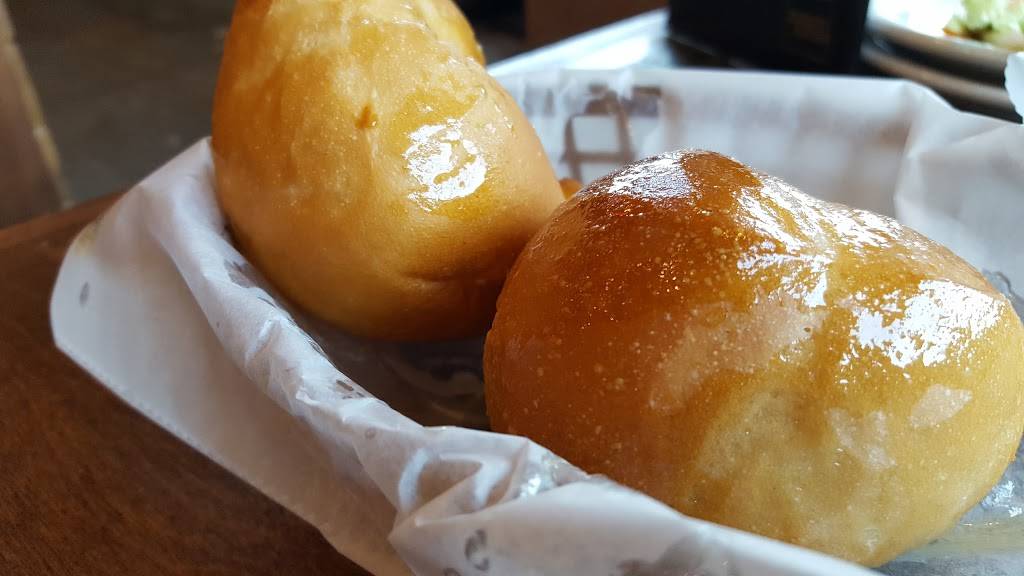 Logans Roadhouse | restaurant | 2148 Miamisburg Centerville Rd, Dayton, OH 45459, USA | 9374331331 OR +1 937-433-1331