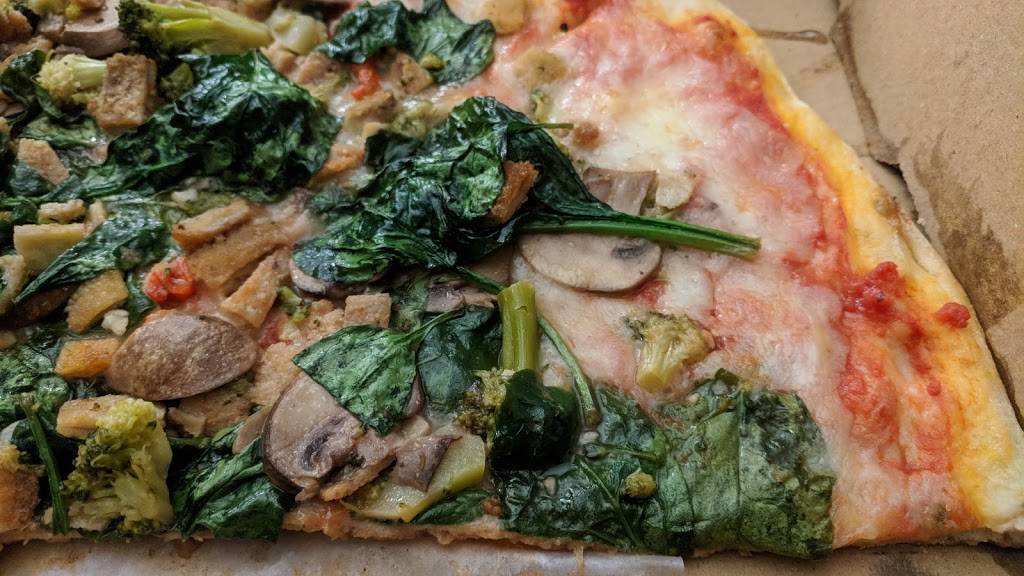 Maurizios Pizzeria | restaurant | 2200 NJ-66, Neptune City, NJ 07753, USA | 7325029111 OR +1 732-502-9111