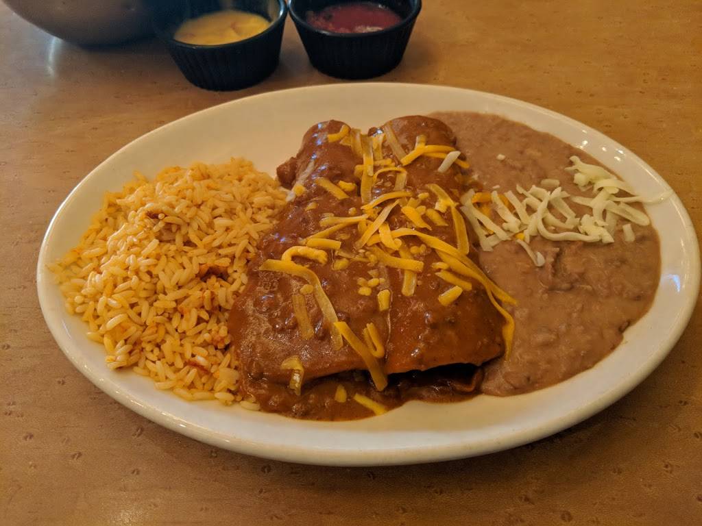 El Chico Cafe | restaurant | 2501 W Memorial Rd, Oklahoma City, OK 73134, USA | 4057520677 OR +1 405-752-0677