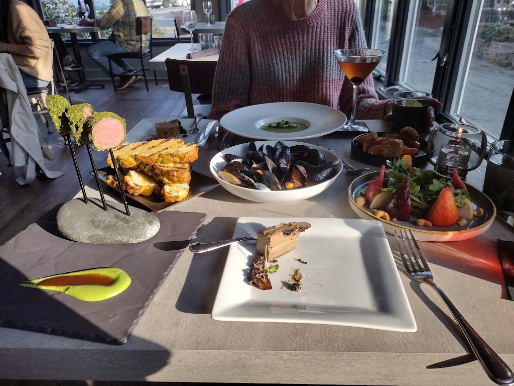 Brown Square Bistro | restaurant | 25 Hammatt St, Ipswich, MA 01938, USA | 9783126590 OR +1 978-312-6590