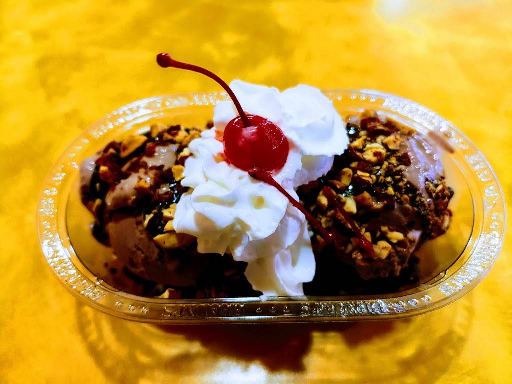 Braums Ice Cream & Burger Restaurant | restaurant | 2508 N 14th St, Ponca City, OK 74601, USA | 5807659038 OR +1 580-765-9038