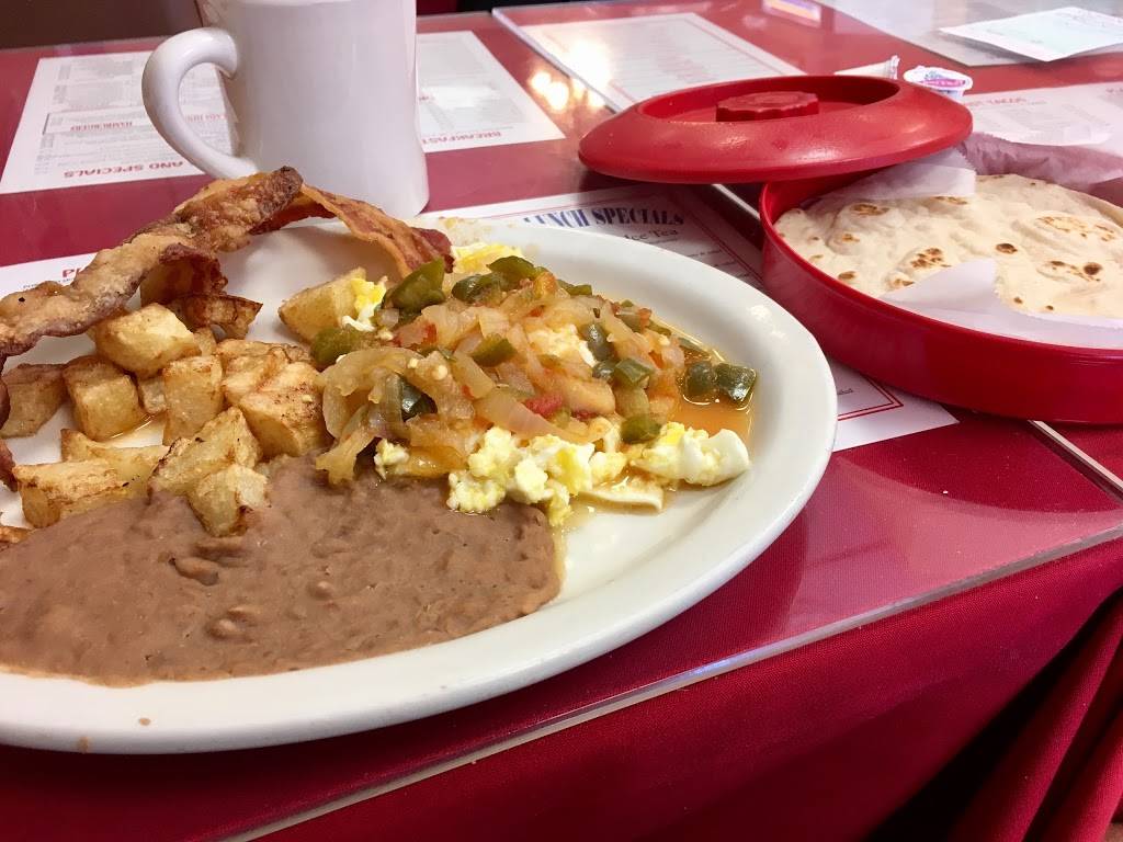 Oasis Cafe | restaurant | 323 N Main Ave, San Antonio, TX 78205, USA | 2102237077 OR +1 210-223-7077