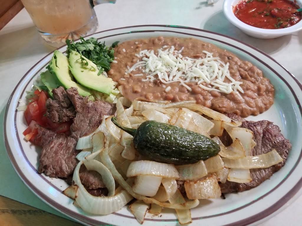 El Jimador Mexican Restaurant & Bar | restaurant | 3447 W Forest Home Ave, Milwaukee, WI 53215, USA | 4149309121 OR +1 414-930-9121