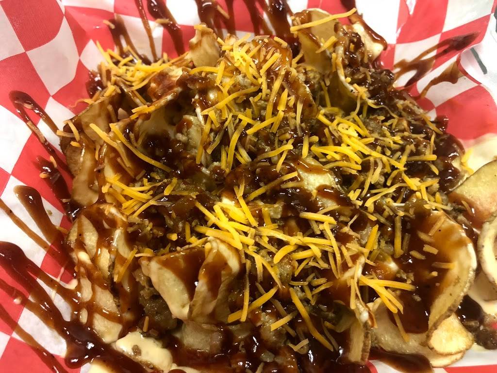 Kenny’s Flippin Burgers | restaurant | 3049 William St #167, Cape Girardeau, MO 63703, USA | 5738031522 OR +1 573-803-1522