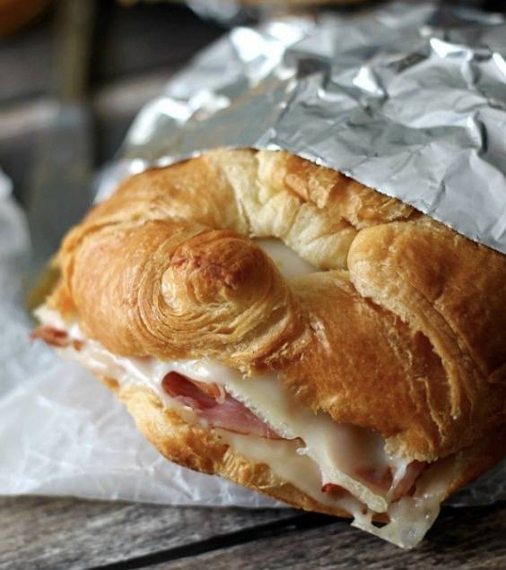 Big Creek Coffeehouse | cafe | 42915 Old US Hwy 30, Astoria, OR 97103, USA | 5034587097 OR +1 503-458-7097