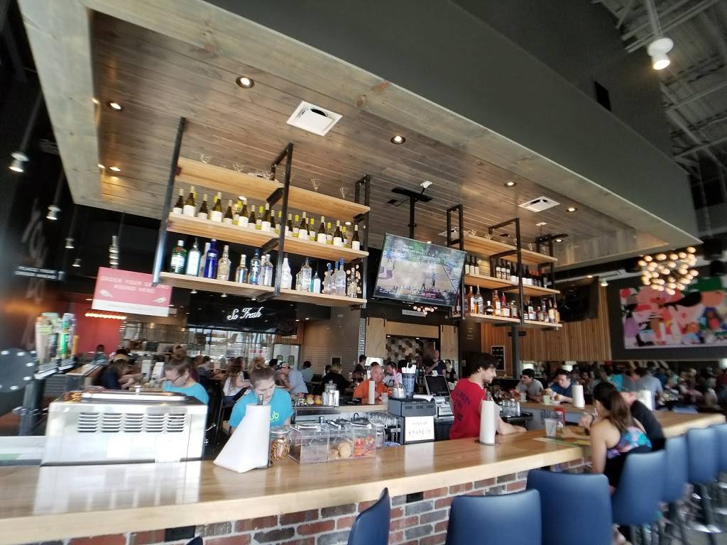 Grub Burger Bar | restaurant | Town Center, 4906 Town Center Pkwy #408, Jacksonville, FL 32246, USA | 9045622828 OR +1 904-562-2828