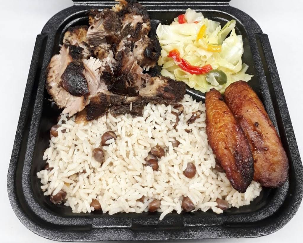 Coconuts Caribbean Cuisine | restaurant | 204 Banks Crossings, Fayetteville, GA 30214, USA | 6785192495 OR +1 678-519-2495