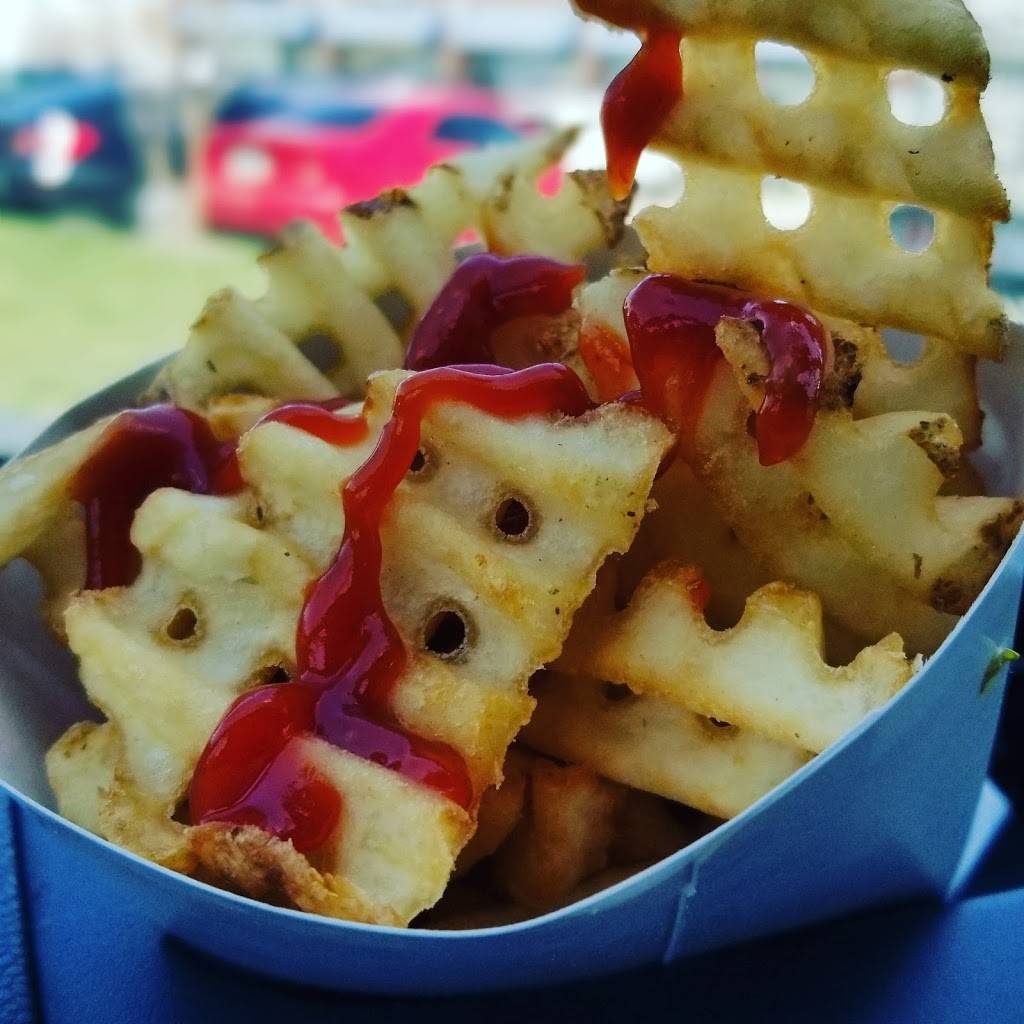 Chick-fil-A | restaurant | 9121 Alaking Ct, Capitol Heights, MD 20743, USA | 3013249515 OR +1 301-324-9515