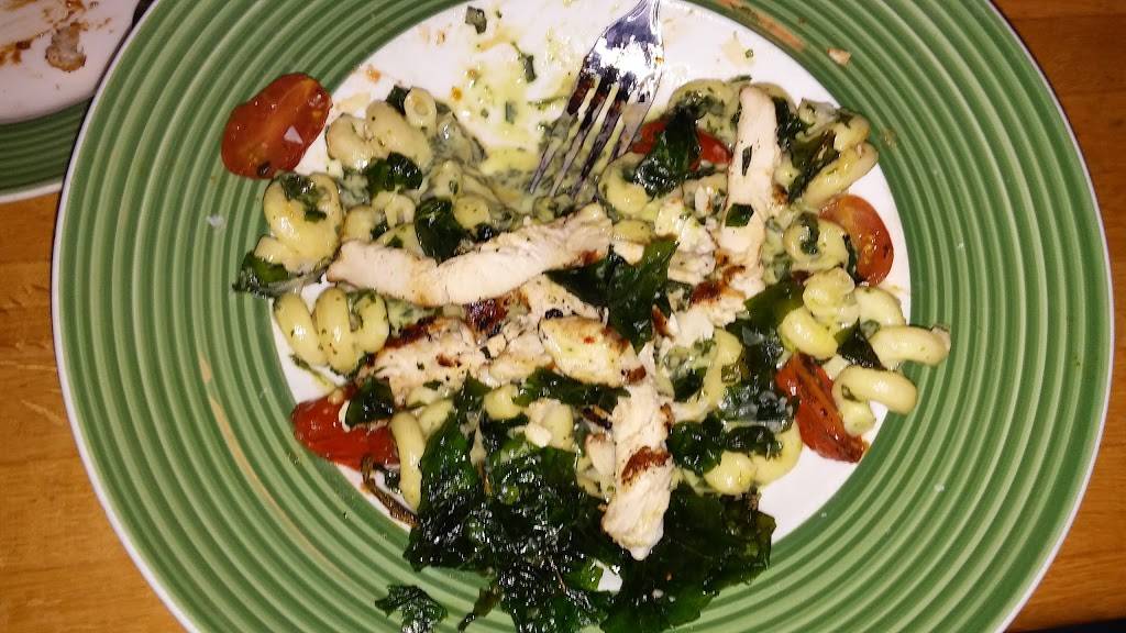 Applebees Grill + Bar | restaurant | 1957 N Jackson St, Tullahoma, TN 37388, USA | 9313932270 OR +1 931-393-2270