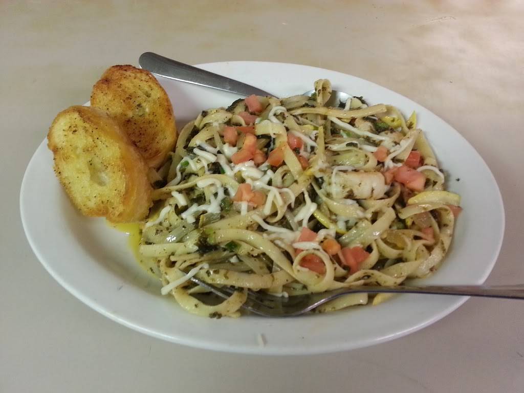 Aw Shucks Oyster Bar and Grill | restaurant | 4100 Wetumpka Hwy, Montgomery, AL 36110, USA | 3342796252 OR +1 334-279-6252