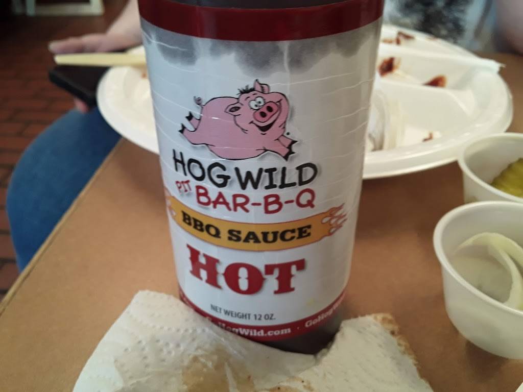 Hog-Wild Pit Bar-B-Q | restaurant | 233 S West St, Wichita, KS 67213, USA | 3169459550 OR +1 316-945-9550