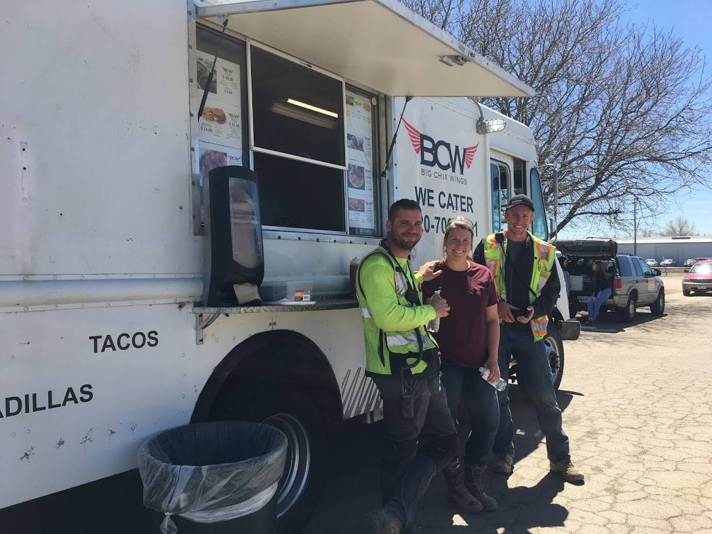 BigChixWings | restaurant | 301 Main St, Longmont, CO 80501, USA | 7207098421 OR +1 720-709-8421