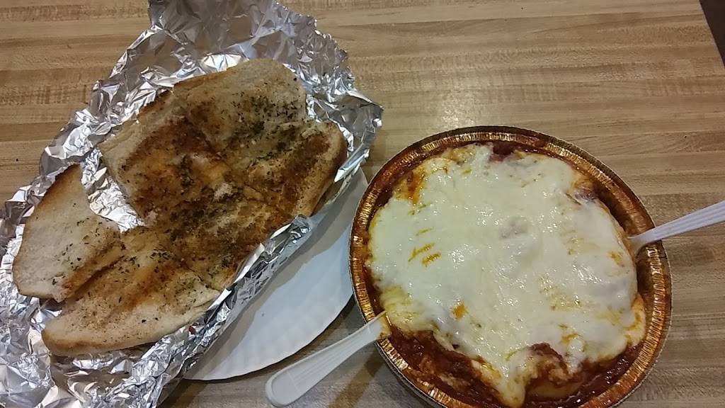 Jerrys Pizza | restaurant | 3430 Boston Rd, Bronx, NY 10469, USA | 7183257305 OR +1 718-325-7305