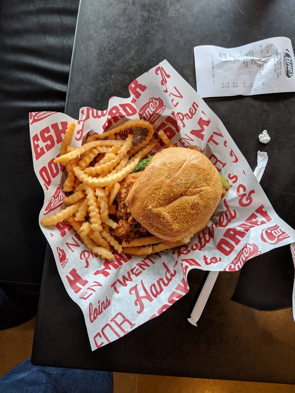 Raising Canes Chicken Fingers | meal takeaway | 9570 S Western Ave, Evergreen Park, IL 60805, USA | 7084231287 OR +1 708-423-1287