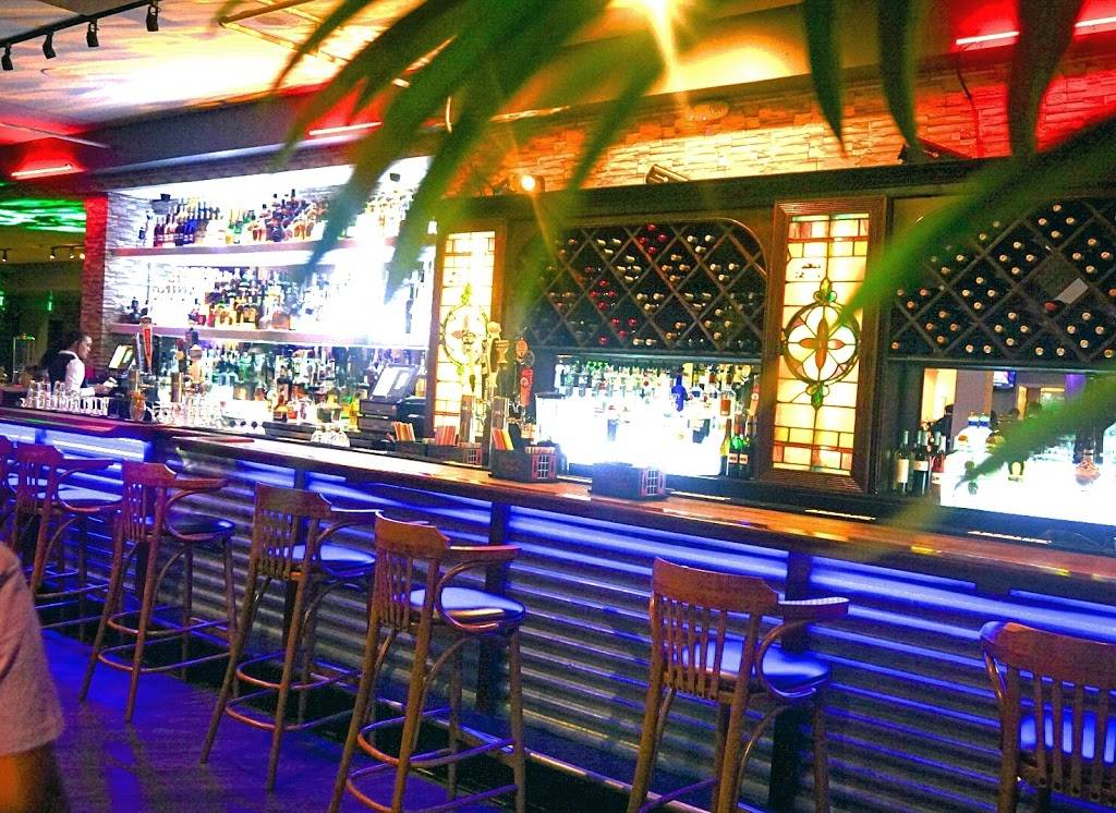 Sizzle Eat Drink Dance | restaurant | 11445 Pulaski Hwy, White Marsh, MD 21162, USA | 4106302888 OR +1 410-630-2888