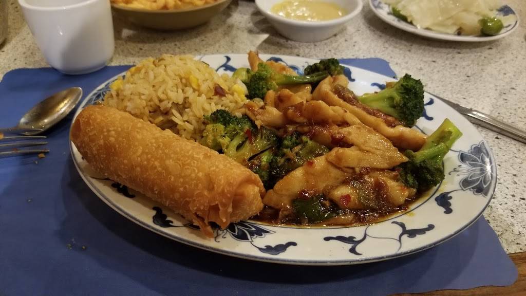 Plum Blossom | restaurant | 685 Hoosick Rd, Troy, NY 12180, USA | 5182720036 OR +1 518-272-0036