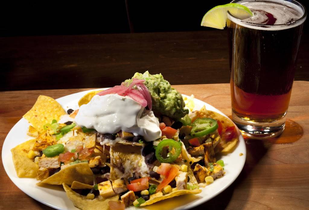 Agave Cocina & Cantina | restaurant | 17158 Redmond Way #180, Redmond, WA 98052, USA | 4258818252 OR +1 425-881-8252