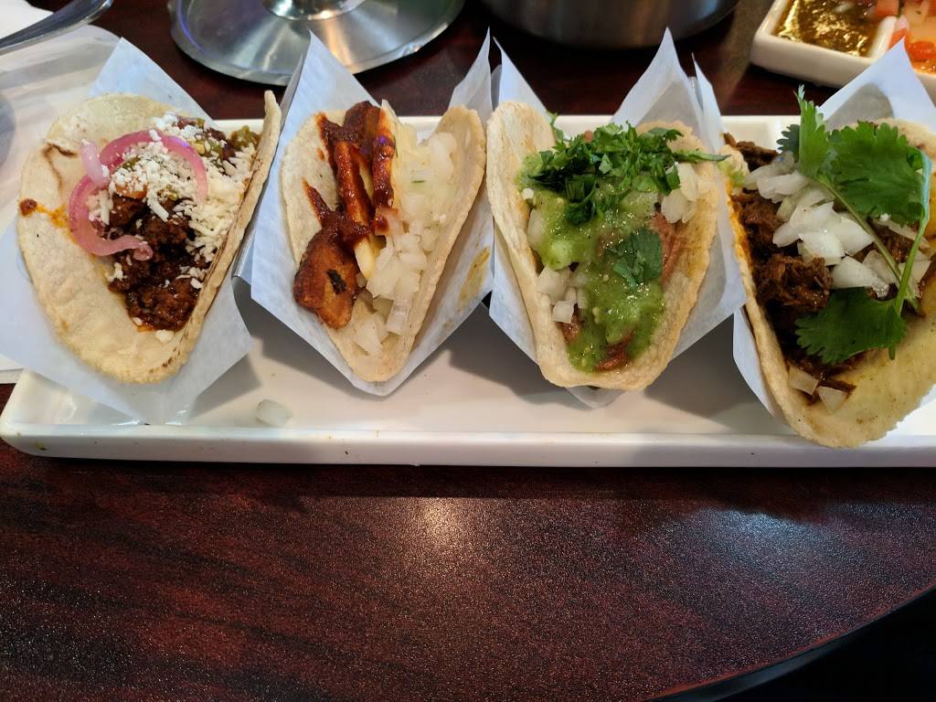 tKila Latin Kitchen & Bar | restaurant | 42010 Village Center Plaza #170, Aldie, VA 20105, USA | 7033275490 OR +1 703-327-5490