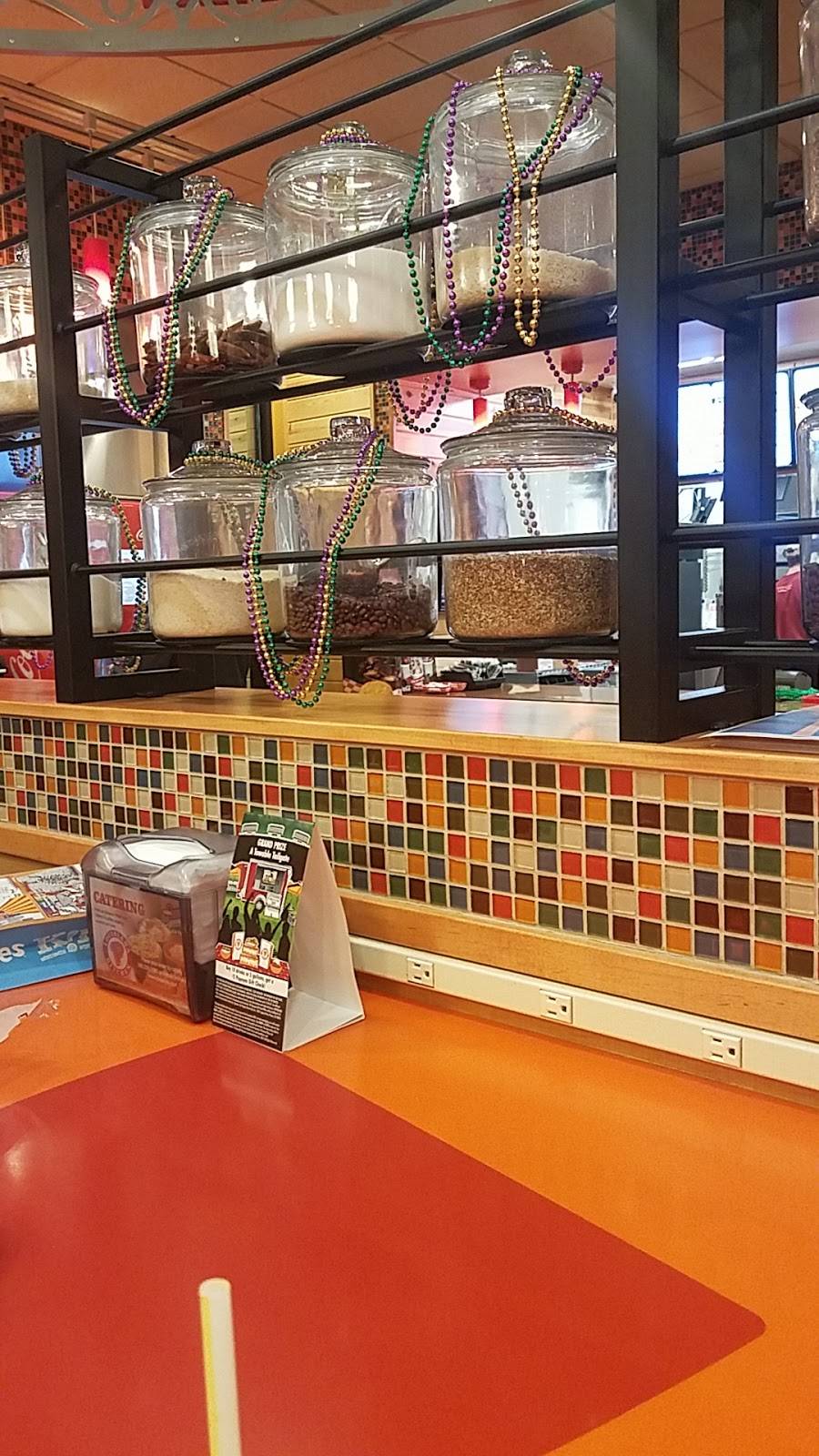 Popeyes Louisiana Kitchen | restaurant | 5658 Parkway Blvd, West Valley City, UT 84128, USA | 8018405188 OR +1 801-840-5188