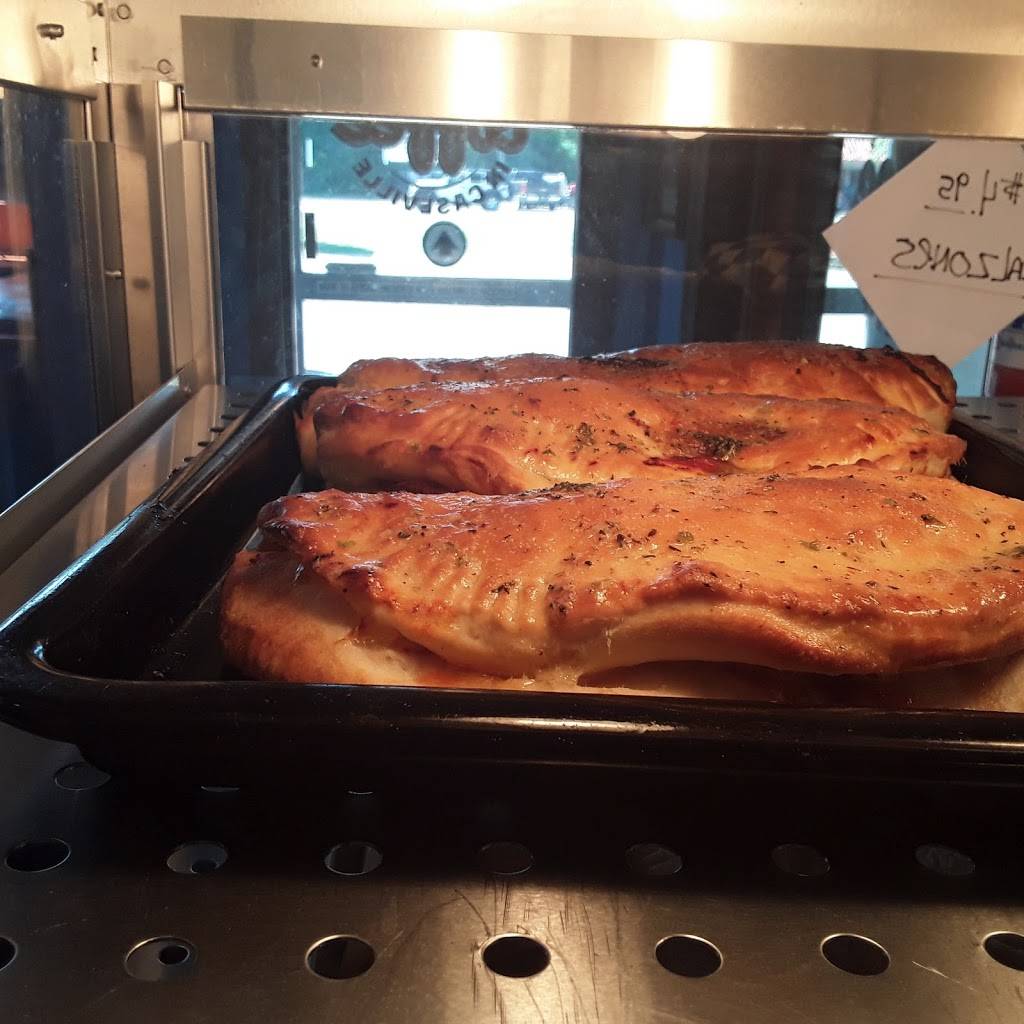 Chucks Drive-Thru Diner) | cafe | 6966 Main St, Caseville, MI 48725, USA | 9898561230 OR +1 989-856-1230