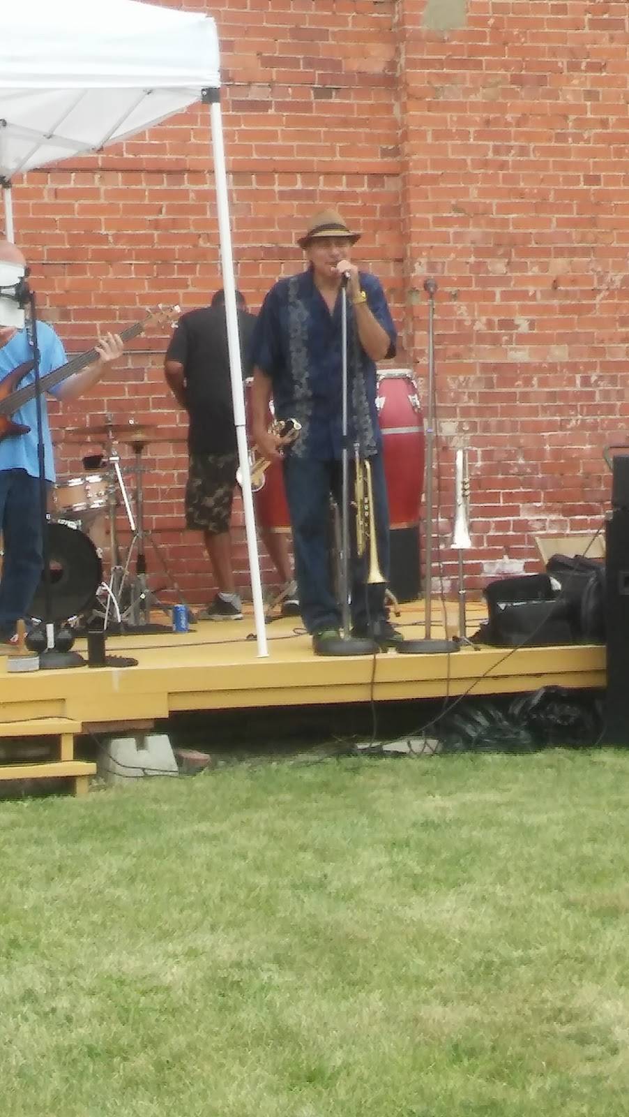 Mexican Mutual Society | restaurant | 1820 E 28th St, Lorain, OH 44055, USA | 4402777375 OR +1 440-277-7375