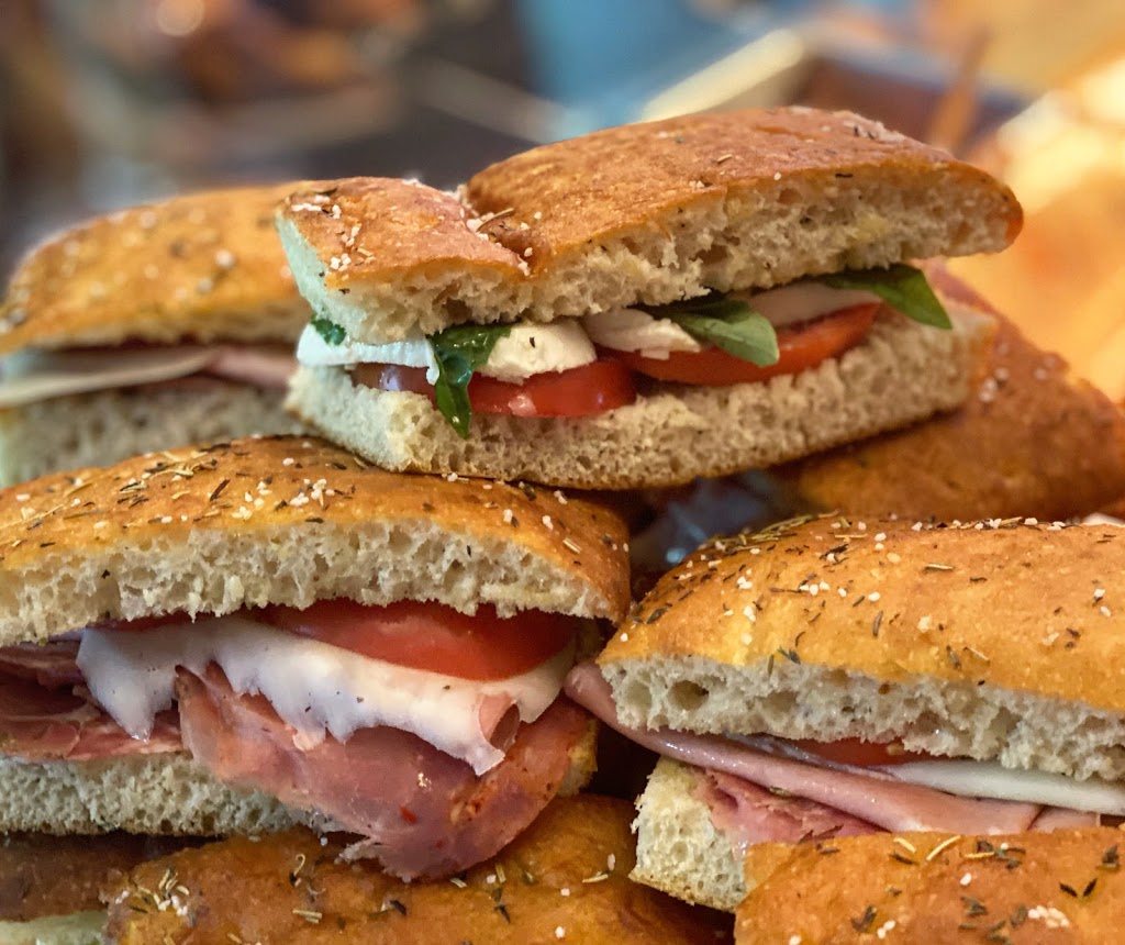 Table Boston | restaurant | 445 Hanover St, Boston, MA 02113, USA | 8572504286 OR +1 857-250-4286