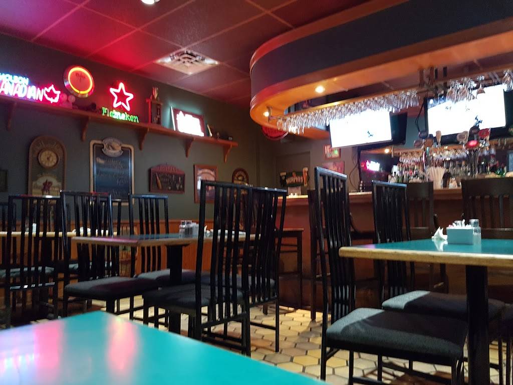 Finnigans Road House | restaurant | 955 Pembroke St E, Pembroke, ON K8A 3M3, Canada | 6137352333 OR +1 613-735-2333