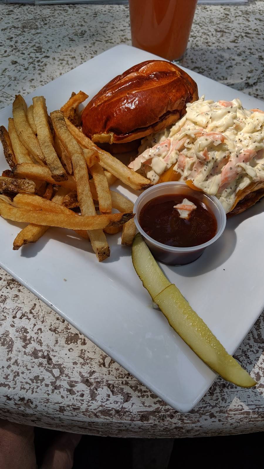 The Port Restaurant and Lounge | restaurant | 413 S Burritt Ave, Lake Delton, WI 53940, USA | 6082530150 OR +1 608-253-0150