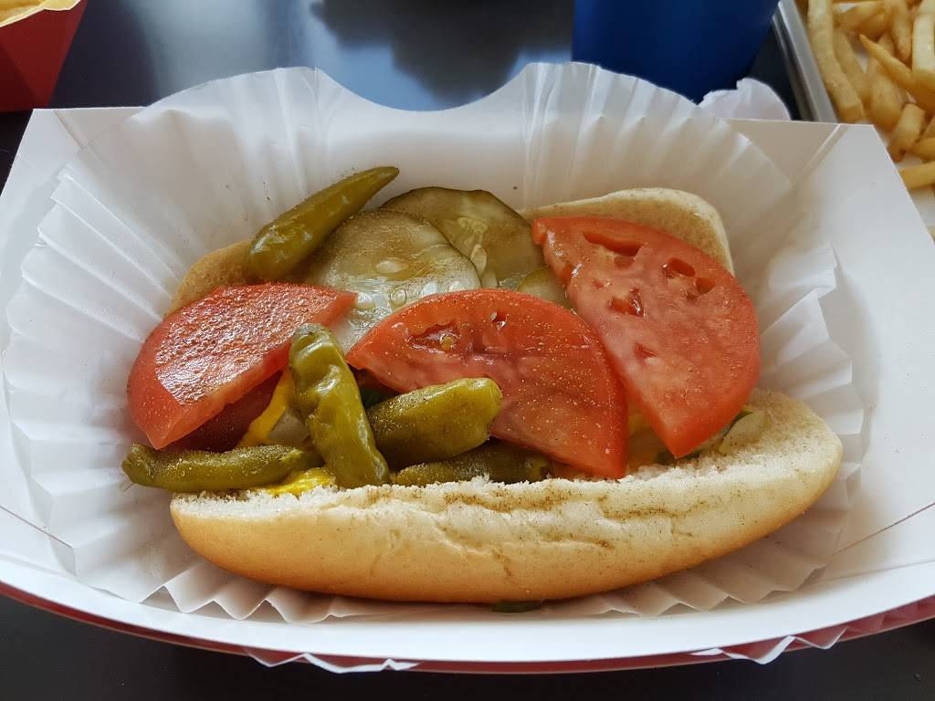 Byrons Hot Dog | restaurant | 1701 W Lawrence Ave, Chicago, IL 60640, USA | 7732710900 OR +1 773-271-0900