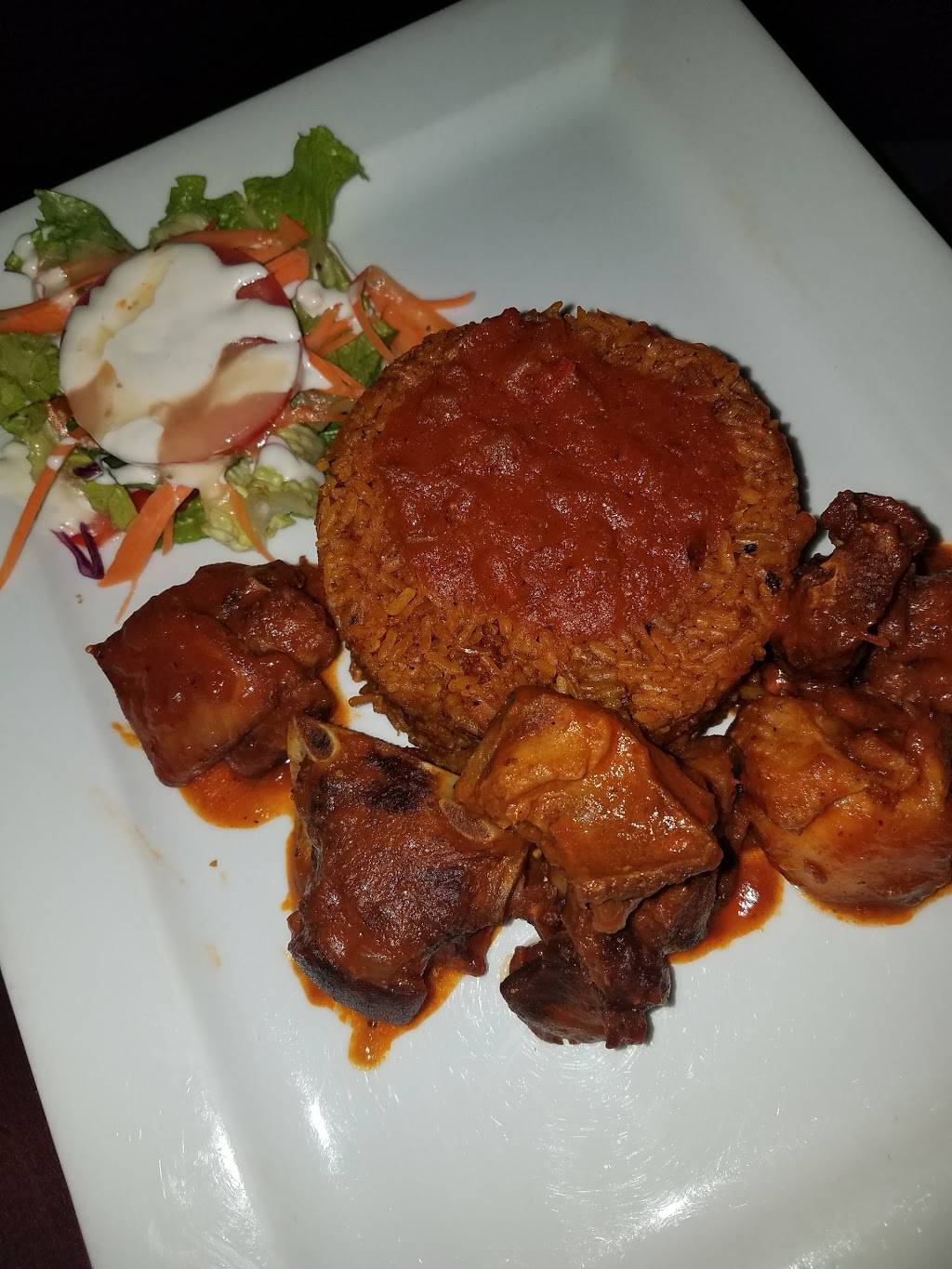 African Palace | restaurant | 117 N Frederick Ave, Gaithersburg, MD 20877, USA | 3019265244 OR +1 301-926-5244