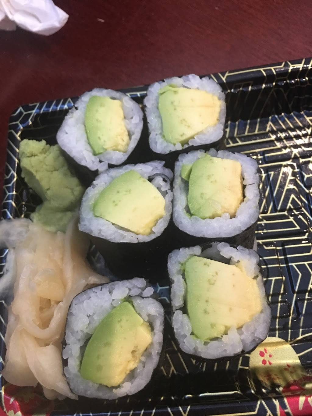 Hiro Sushi | restaurant | 160 Freedom Pl, New York, NY 10069, USA | 2128737900 OR +1 212-873-7900