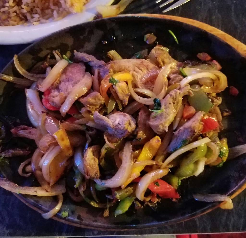 El Sarape Restaurant | restaurant | 4023 Market Street, Riverside, CA 92501, USA | 9516843120 OR +1 951-684-3120