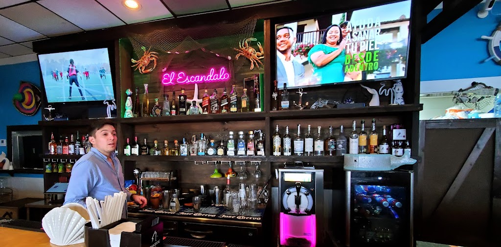 Marisqueria El Escandalo | restaurant | 170 Tri-County Plaza, Cumming, GA 30040, USA | 4702973689 OR +1 470-297-3689