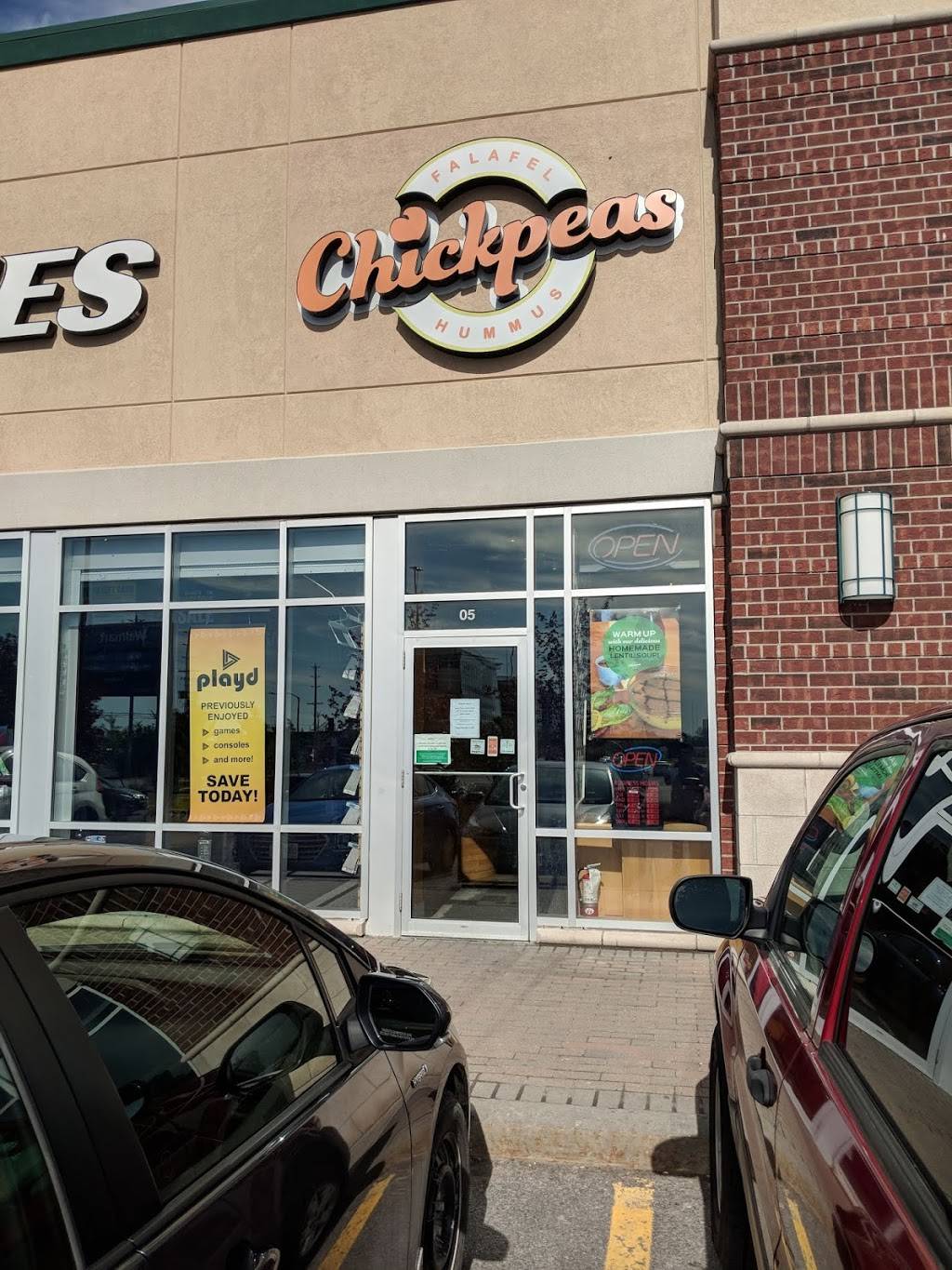 Chickpeas | restaurant | 500 Terminal Ave A-05, Ottawa, ON K1G 0Z3, Canada | 6137898998 OR +1 613-789-8998