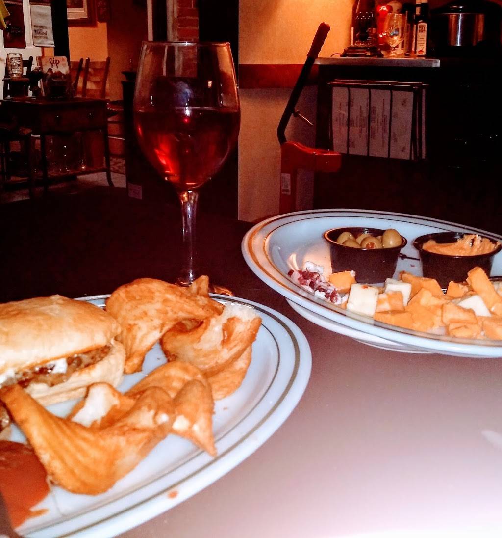 Bardwell Winery | restaurant | 716 N High St, Mt Orab, OH 45154, USA | 5133090781 OR +1 513-309-0781